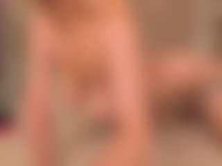 Live cam show with Emma - Solo on Hubzter Live