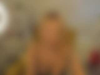 Live cam show with Emma - Show on Soda Cam