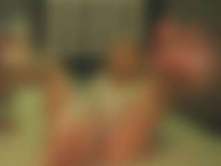 Live cam show with Emma - Camel Toe on testsause.com