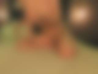 Live cam show with Emma - Brown Eyes Blonde Hair on EXY