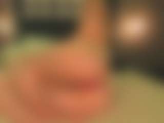 Live cam show with Emma - Shaved Pussy Teen (18+) on boobsie.com
