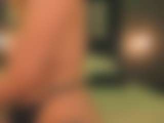 Live cam show with Emma - Natural on instabang