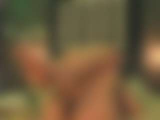 Live cam show with Emma - College Big Tits on chickslive.net