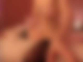 Live cam show with Emma - Oil on nudelive.tv