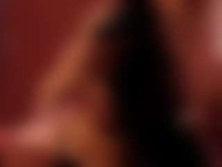Live cam show with Emma - Shaved on Camsoda