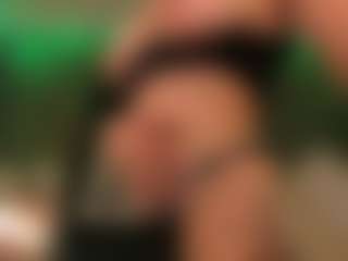 Emma's Live Sex Cam Show