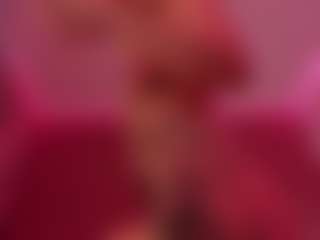 Live cam show with Emma - Lush Blonde Hair on Camsoda