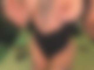 Live cam show with Emma - Dirty Talk on hornycams.live