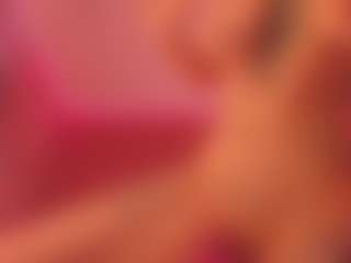 Live cam show with Emma - Deepthroat on Camsoda