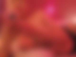 Live cam show with Emma - College Teen (18+) on CamwithHer