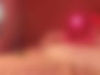 Live cam show with Emma - Big Ass Teen (18+) on SmokeAndPoke