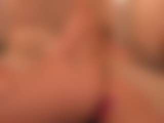 Live cam show with Emma - Twerk on Camsoda