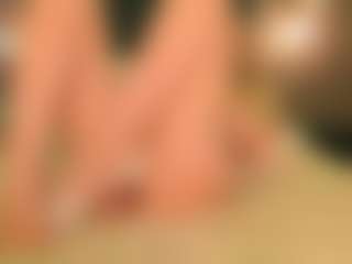 Live cam show with Emma - Twerk Young Adult on Cam Slut