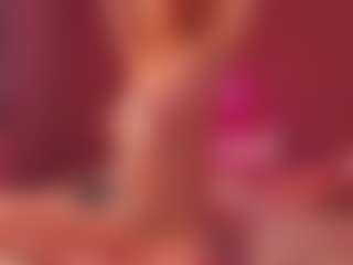 Live cam show with Emma - Average on Camiplay Live