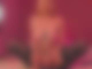 Live cam show with Emma - Flashing on Mixed Magazine Live