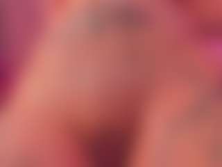 Live cam show with Emma - Erotic Dance on fapnchat