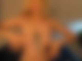 Live cam show with Emma - Shaved Pussy on Streamer API