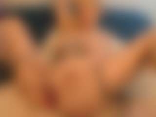 Live cam show with Emma - Tattoos Blonde Hair on Streamer API