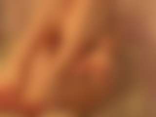 Live cam show with Emma - College Teen (18+) on Camversity