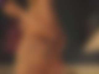 Live cam show with Emma - Spank Blonde Hair on camgirlchat.live