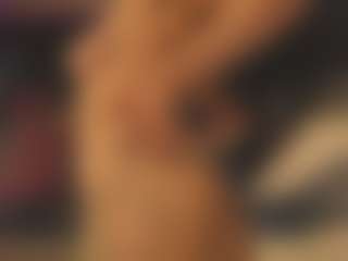 Live cam show with Emma - Moan on anonymated.com