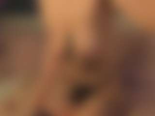 Live cam show with Emma - Blowjob on SxyPornLive