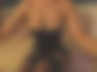 Live cam show with Emma - Striptease on slutload