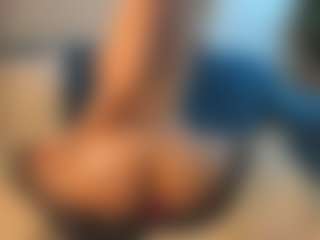 Emma's Live Sex Cam Show