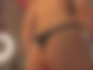 Emma's Live Sex Cam Show