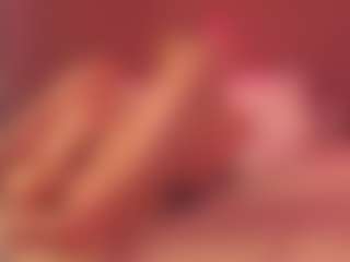 Live cam show with Emma - Wet on Streamer API