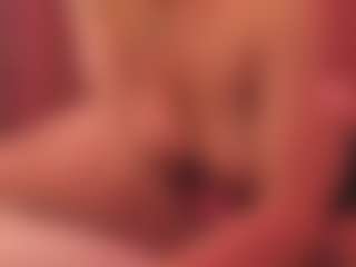 Live cam show with Emma - Camel Toe on CamwithHer