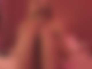 Live cam show with Emma - Blonde Hair Big Tits on camgirlchat.live
