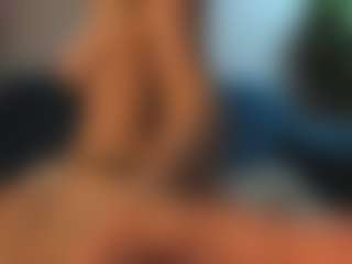 Live cam show with Emma - Arab Young Adult on live.xbliss.ai