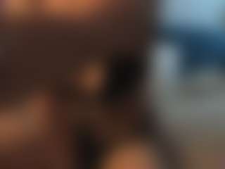 Live cam show with Emma - White Blonde Hair on live.xbliss.ai | united states