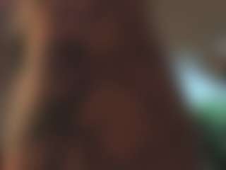 Live cam show with Emma - Strip Teen (18+) on Camsoda