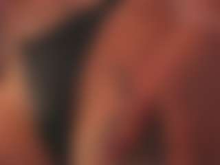 Live cam show with Emma - Moan on Dolls Live