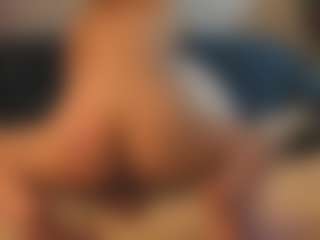 Live cam show with Emma - Brown Eyes Blonde Hair on sexylive.show