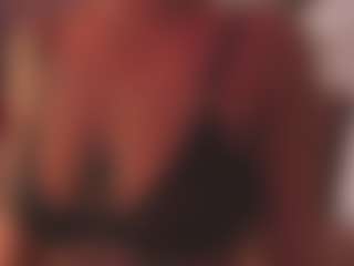 Live cam show with Emma - College on CamwithHer
