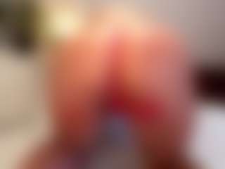 Live cam show with Busty_Girlfriend - Brown Hair on live18s.com