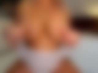 Live cam show with Busty_Girlfriend - Mature on AdultVida.com