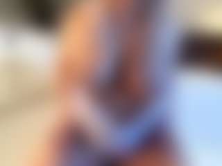 Live cam show with Busty_Girlfriend - Brown Hair MILF on sexylive.show