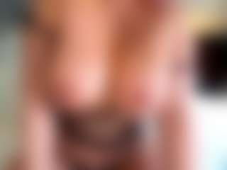 Busty_Girlfriend's Live Sex Cam Show