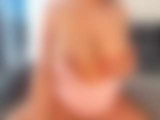 Live cam show with Busty_Girlfriend - Mature on Milfs Live