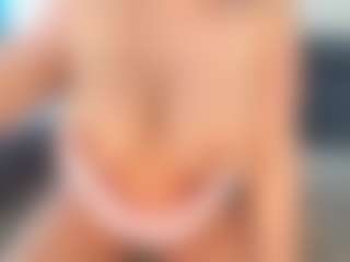 Live cam show with Busty_Girlfriend - Busty on Milfs Live