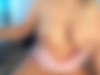 Busty_Girlfriend's Live Sex Cam Show