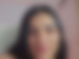 Live cam show with kerry-90 - Fingers on CamwithHer