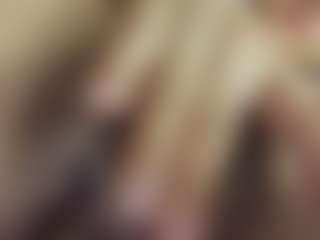 kerry-90's Live Sex Cam Show