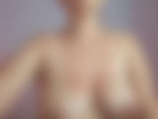 kerry-90's Live Sex Cam Show