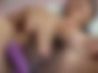 kerry-90's Live Sex Cam Show