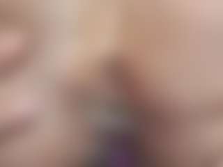 kerry-90's Live Sex Cam Show